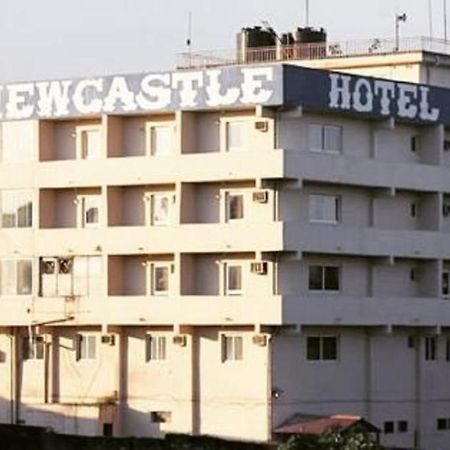 Hotel Newcastle Lagos Luaran gambar