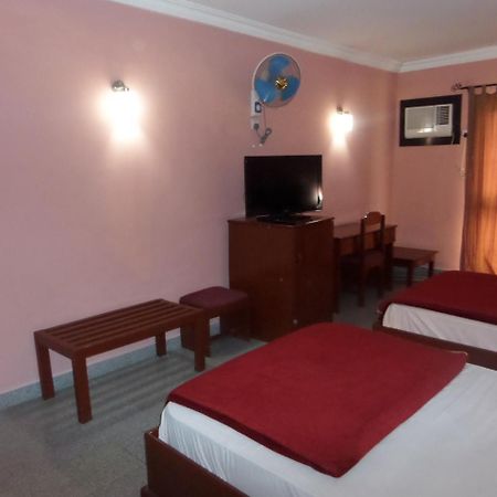 Hotel Newcastle Lagos Luaran gambar