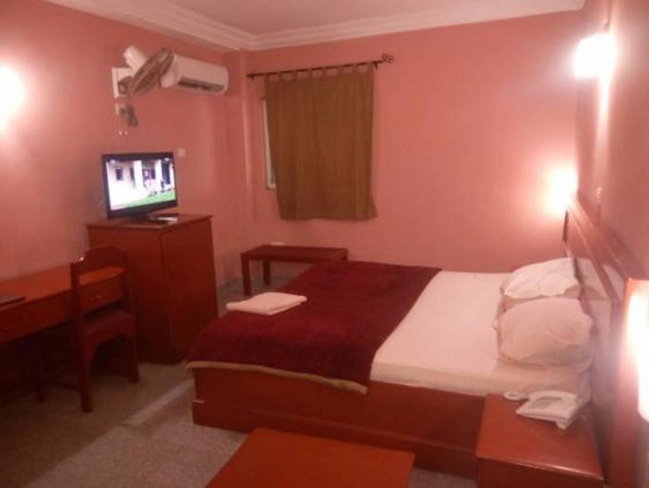 Hotel Newcastle Lagos Luaran gambar