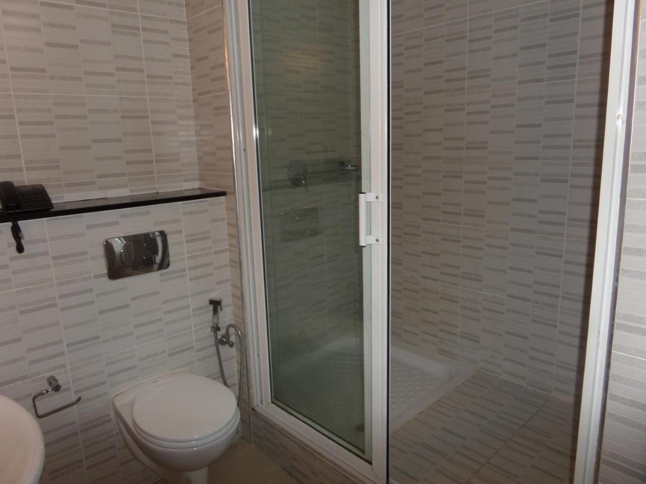 Hotel Newcastle Lagos Bilik gambar