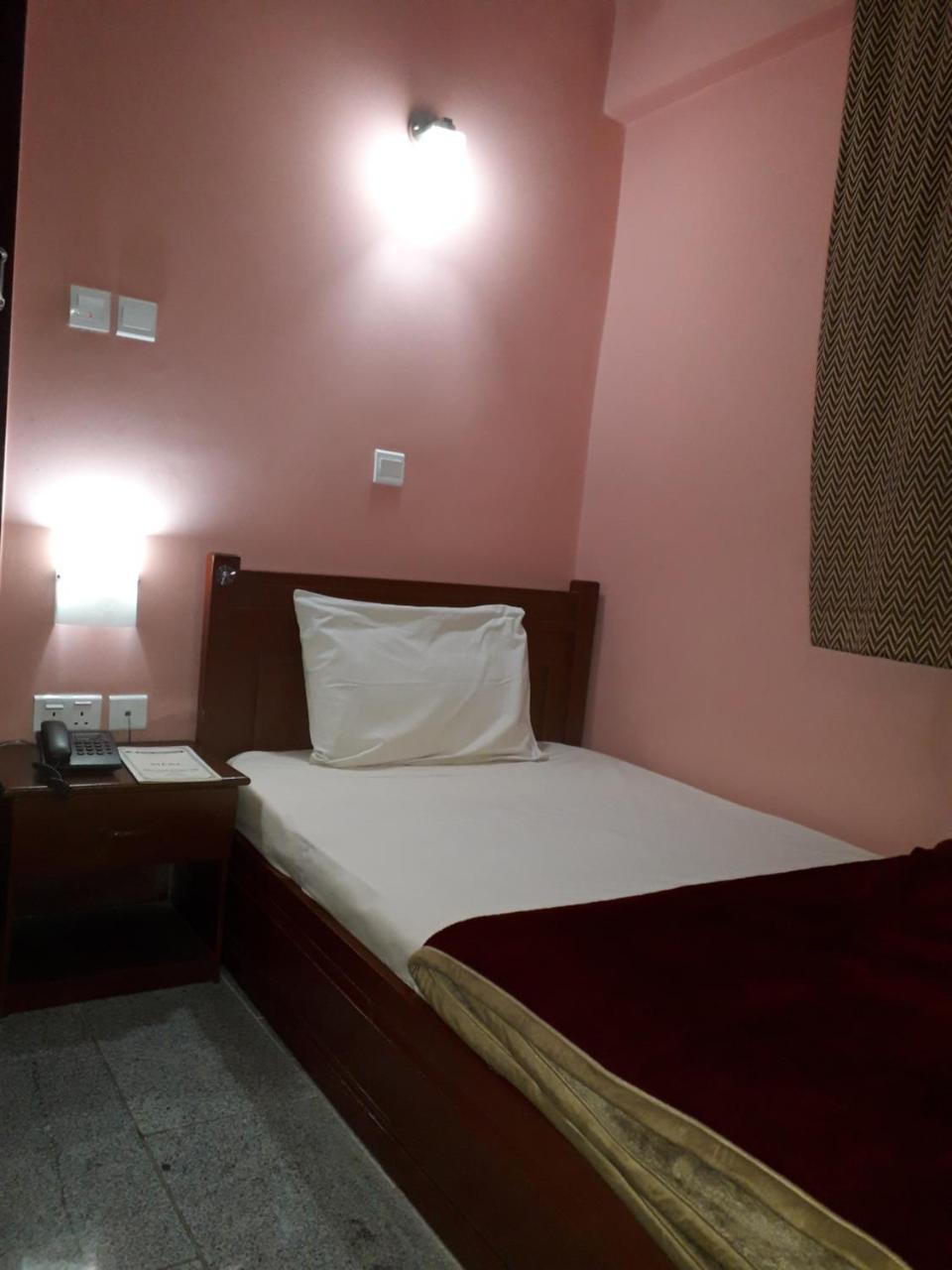 Hotel Newcastle Lagos Luaran gambar
