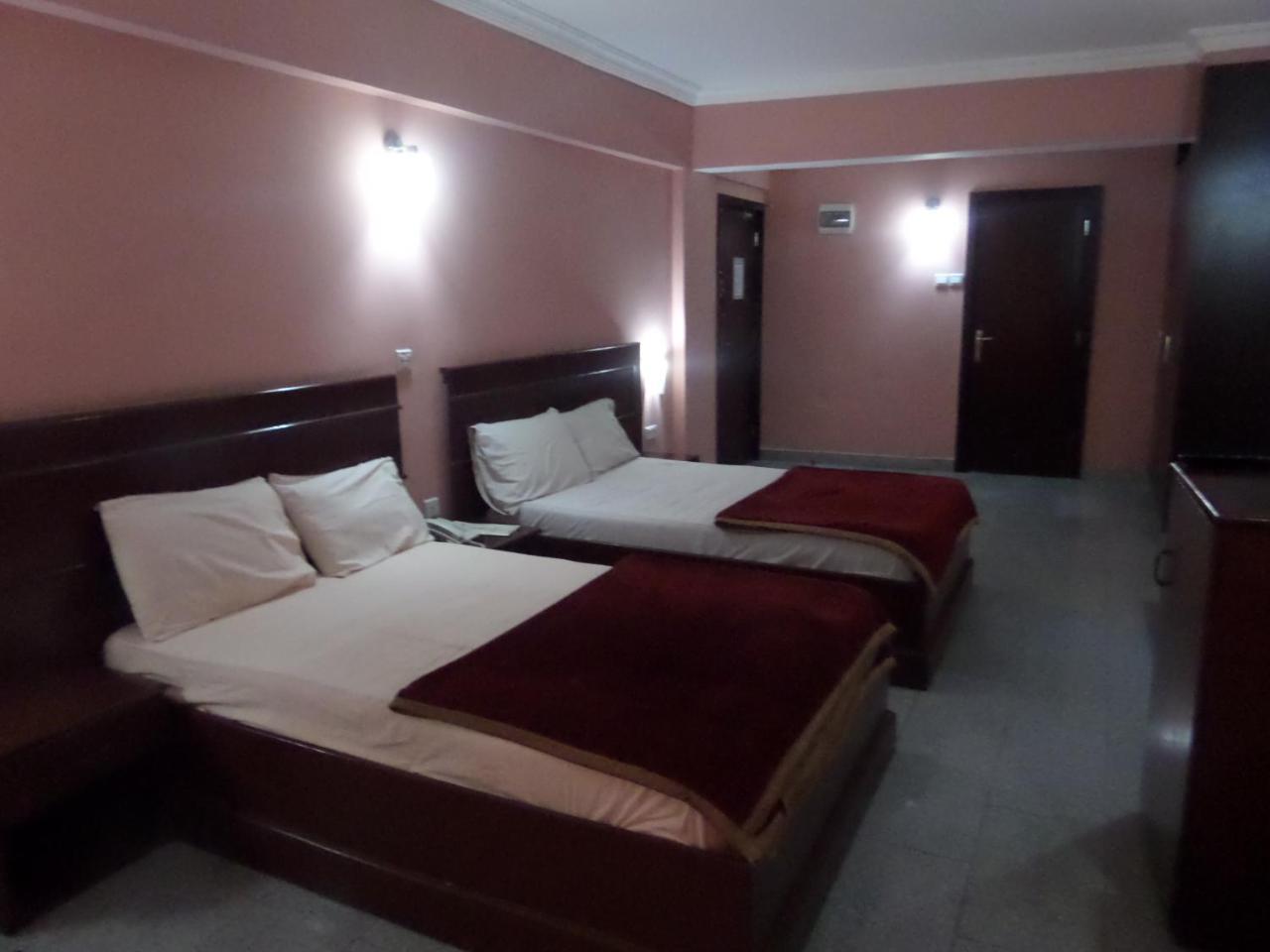 Hotel Newcastle Lagos Luaran gambar